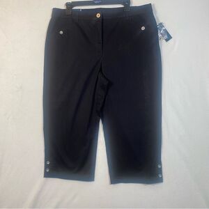 Karen Scott New W/Tags Black Capris Size 14